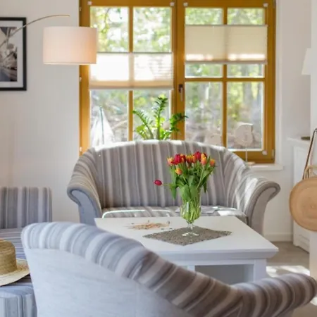 Doppelhaus Am Deich 11 *